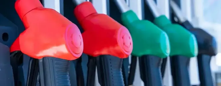¿A qué se debe un alto consumo de combustible? Causas y soluciones clave