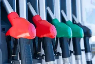 ¿A qué se debe un alto consumo de combustible? Causas y soluciones clave