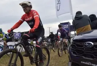 Mas de 1000 corredores en Mountainbike Tour Trek Subaru